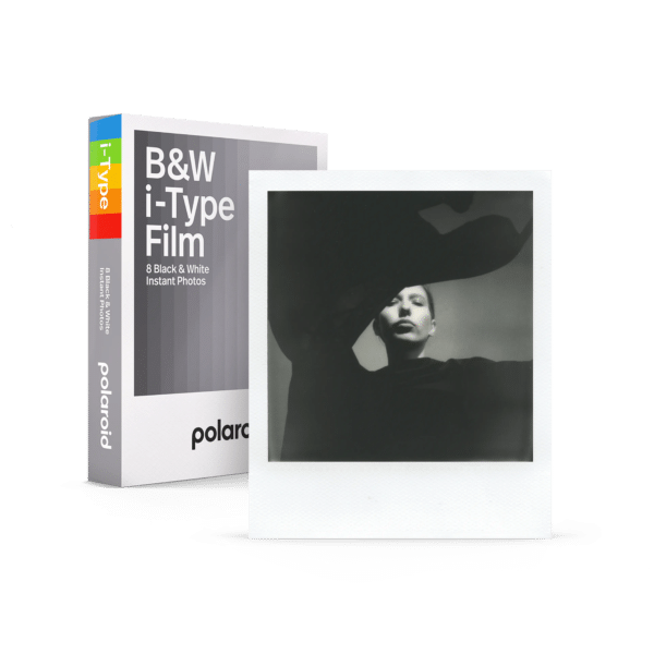 babeth_annecy_magasin-general_concept-store_polaroid_photo_noir-et-blanc