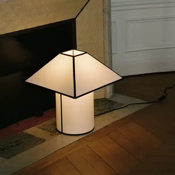 Lampe de TABLE  "AVA PYRAMID" - HAY
